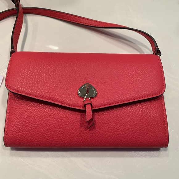 kate spade Handbags - Kate spade cross body wallet with strap